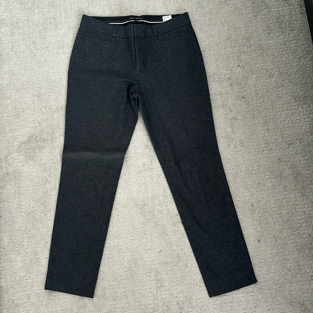Banana Republic Sloan size 4 heather gray slacks